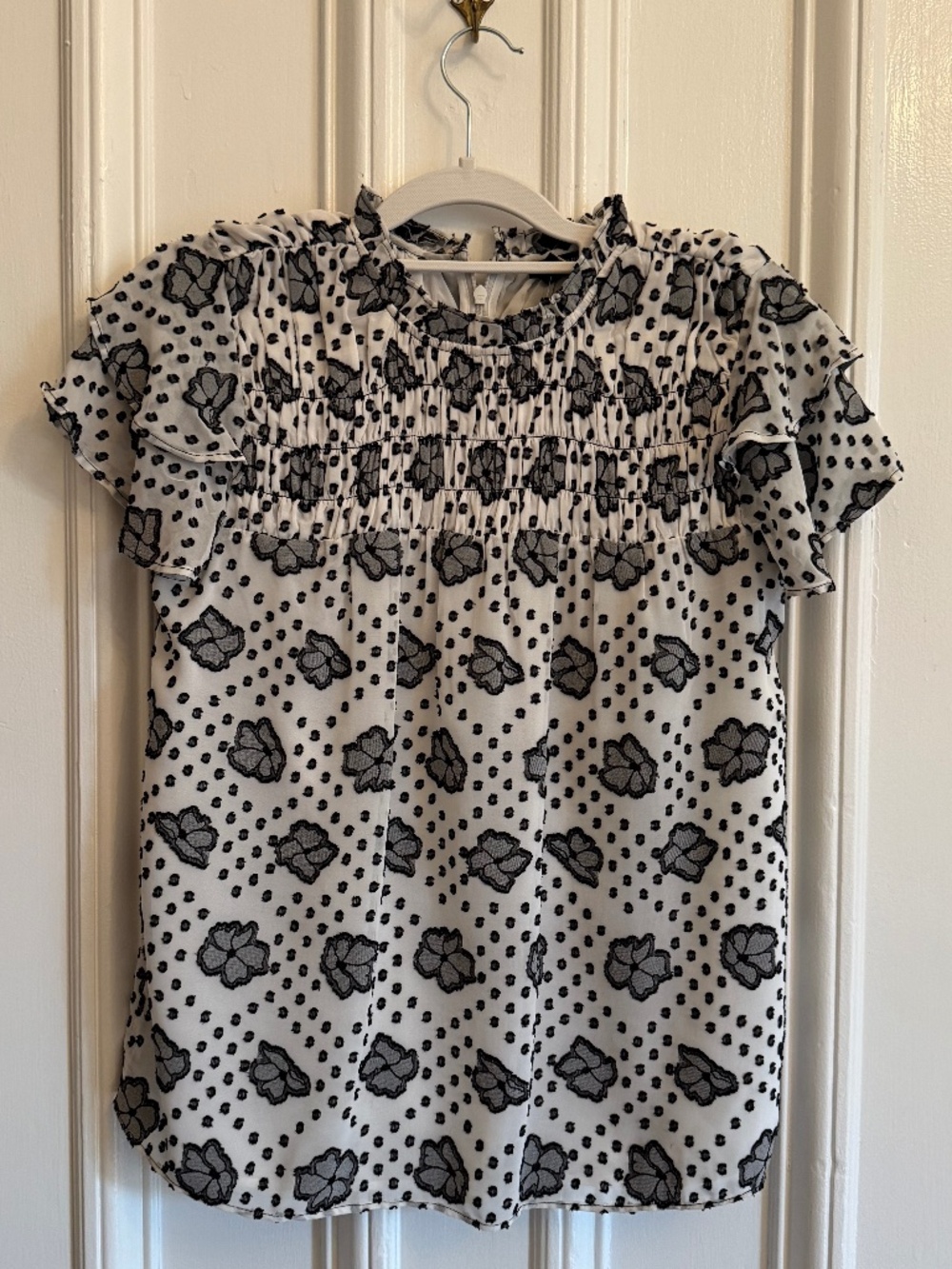 NWT Ann Taylor Women's Ruched Short Sleeve Blouse - White Black Floral - Size XS